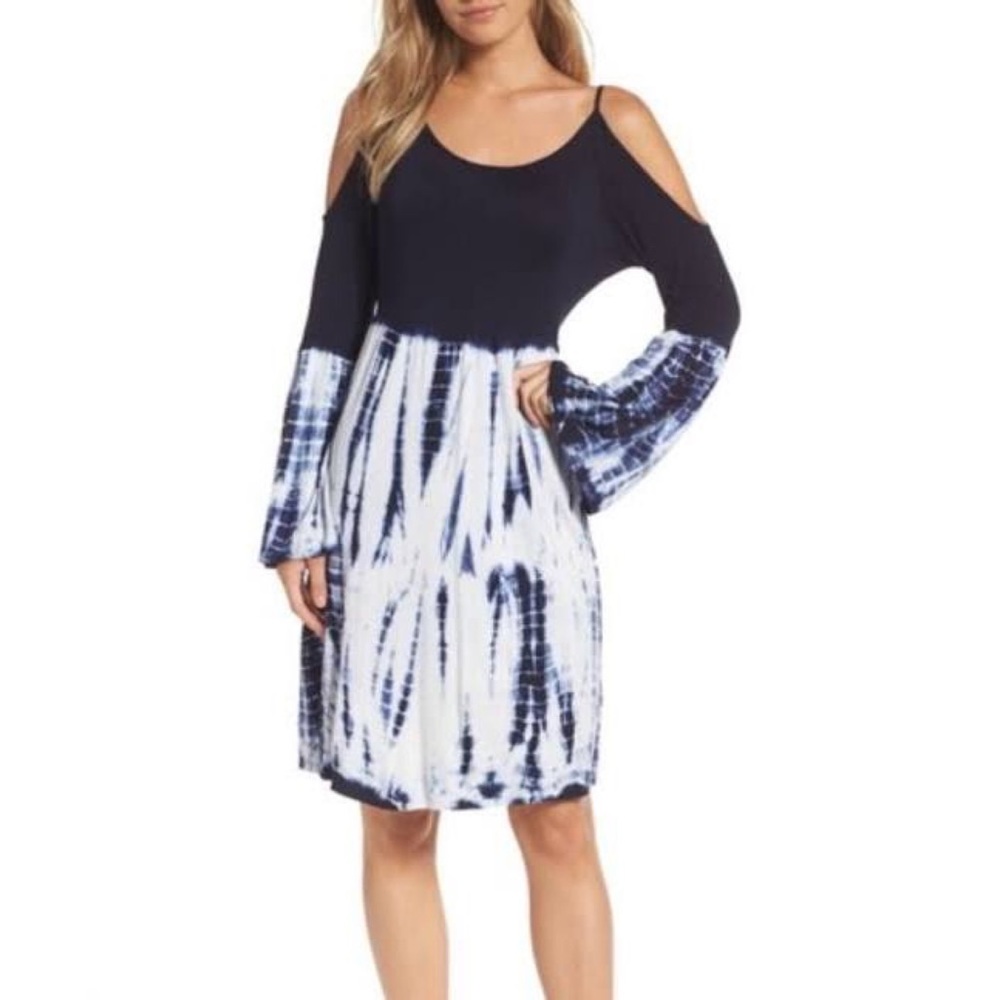 NWT Navy/Ivory Felicity & Coco Tie Dye shift dress Sz Med Nordstrom